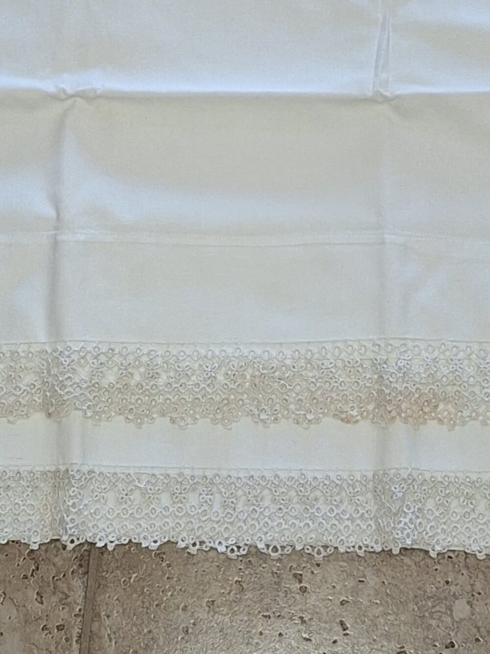 Vintage 2 Pillowcases with White Circles Edging